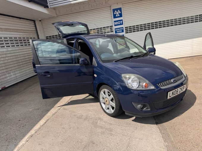 2025 Ford Fiesta