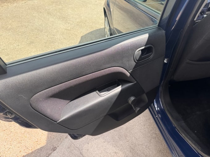 2025 Ford Fiesta