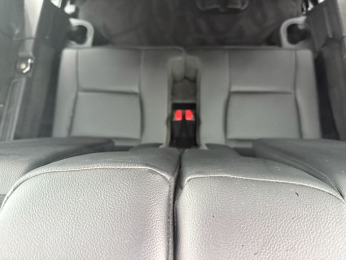 2025 Land Rover Discovery Sport