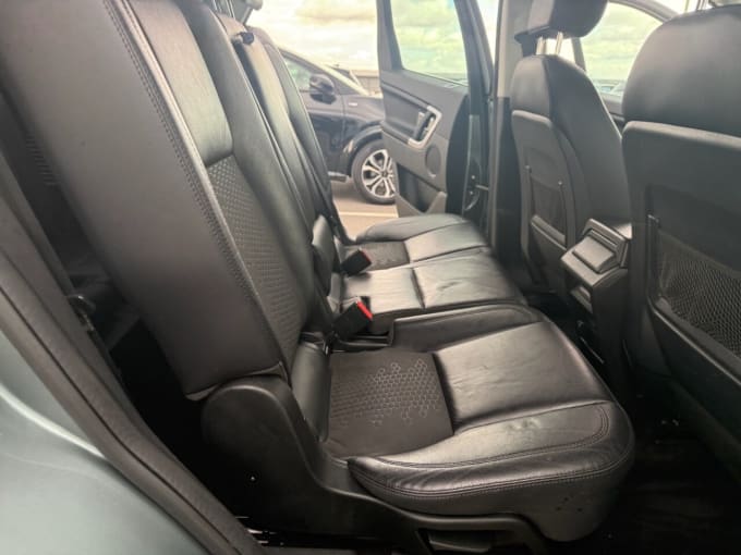 2025 Land Rover Discovery Sport