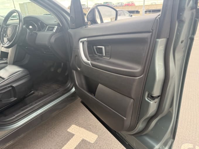 2025 Land Rover Discovery Sport