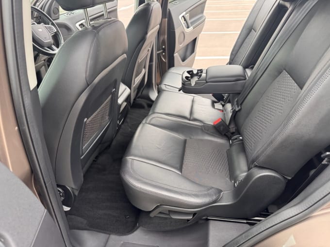 2025 Land Rover Discovery Sport