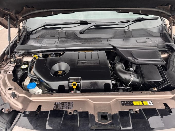 2025 Land Rover Discovery Sport