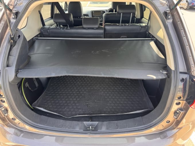 2025 Mitsubishi Outlander