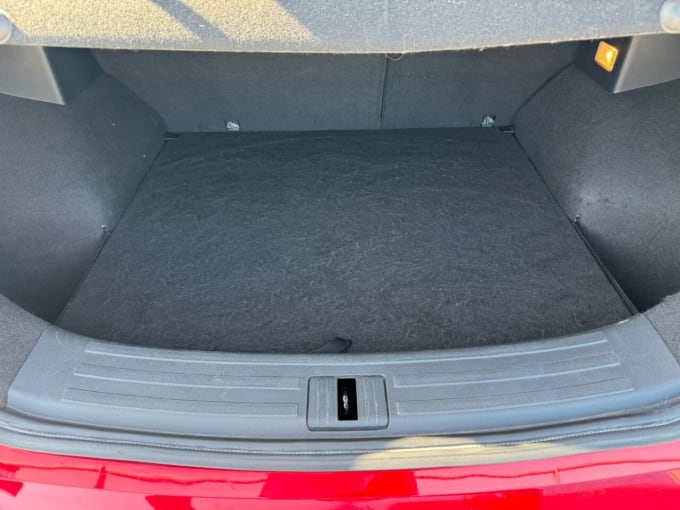 2025 Mg Mg Zs