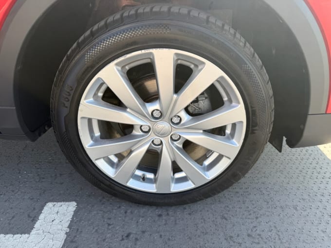 2025 Mg Mg Zs