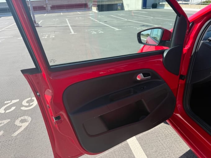 2025 Volkswagen Up!