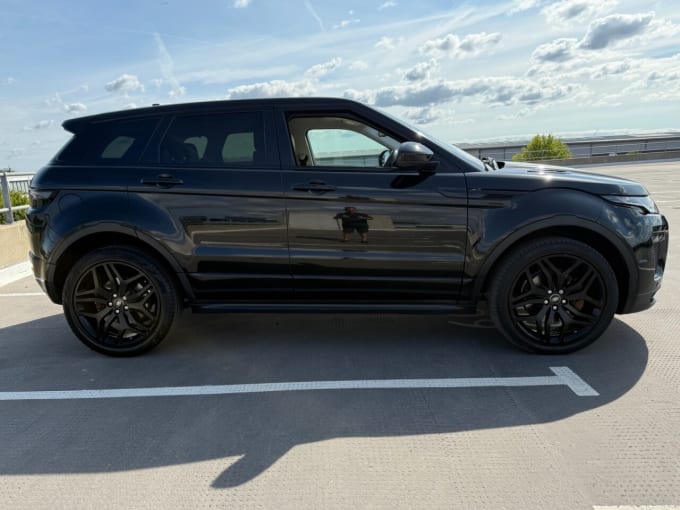 2025 Land Rover Range Rover Evoque