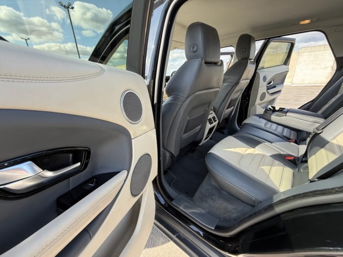 2025 Land Rover Range Rover Evoque