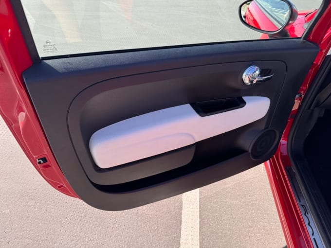 2025 Fiat 500
