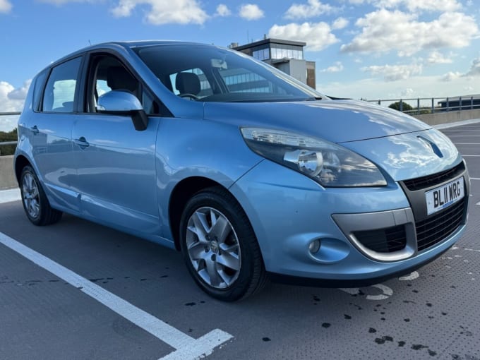 2011 Renault Scenic