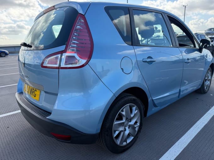 2011 Renault Scenic