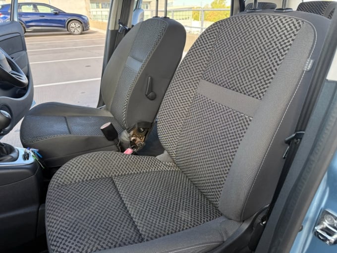 2011 Renault Scenic