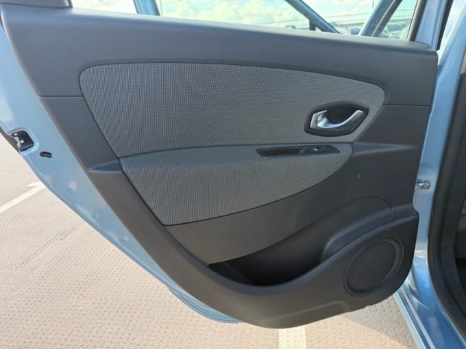 2011 Renault Scenic