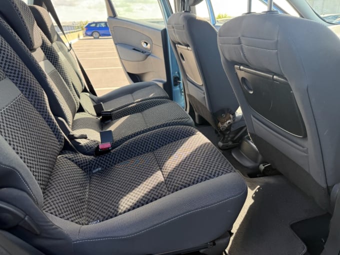 2011 Renault Scenic