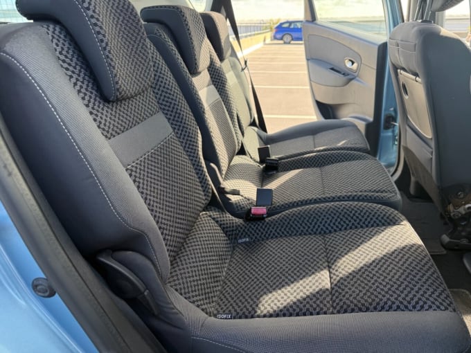 2011 Renault Scenic