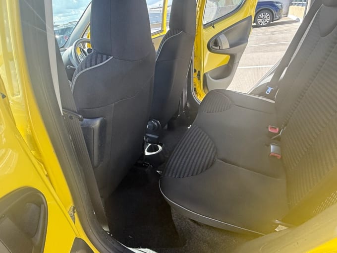 2013 Peugeot 107