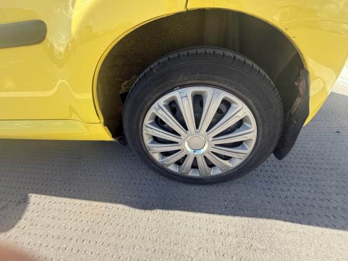 2013 Peugeot 107