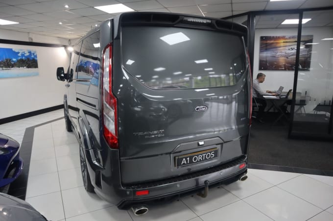 2024 Ford Transit Custom