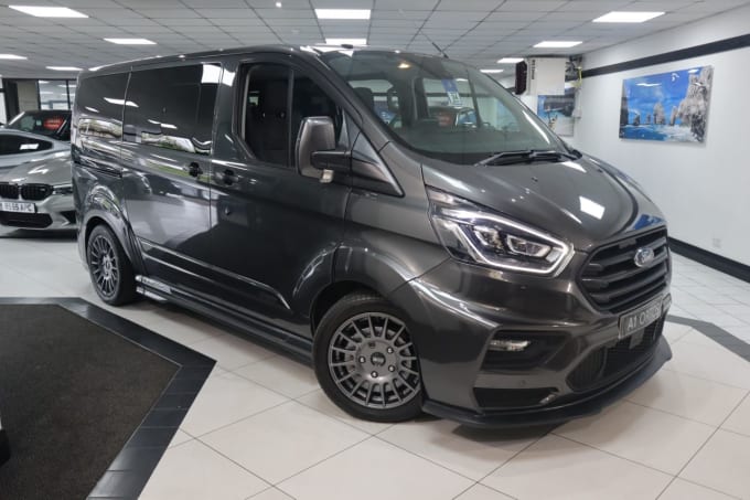 2024 Ford Transit Custom