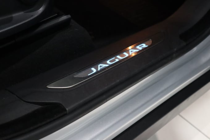 2024 Jaguar F-pace