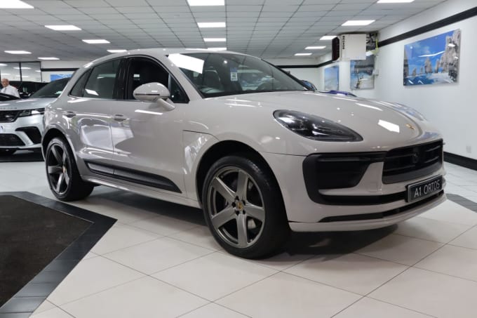 2024 Porsche Macan