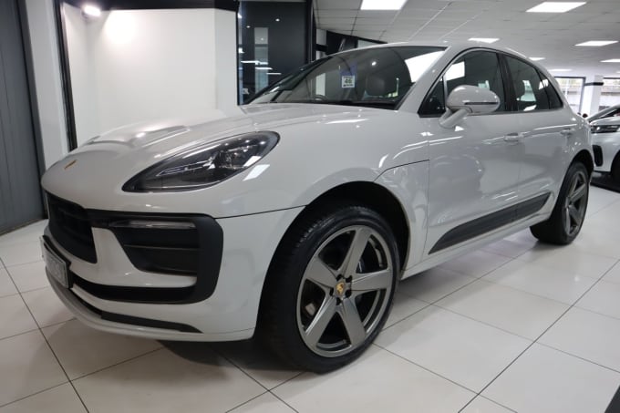 2024 Porsche Macan