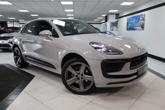 2024 Porsche Macan