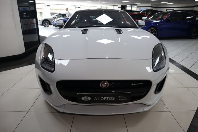 2024 Jaguar F-type