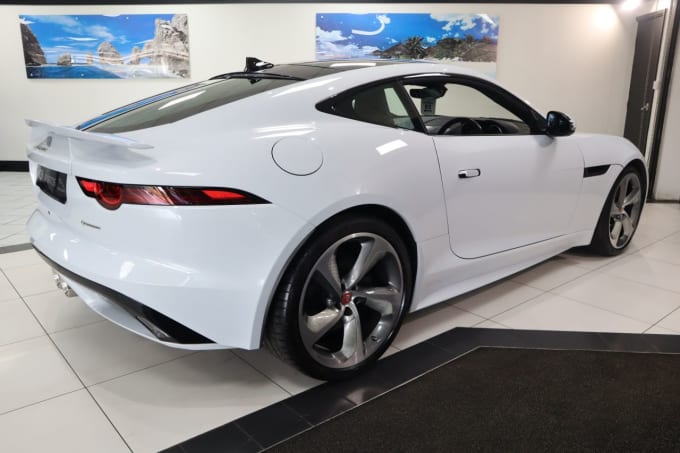 2024 Jaguar F-type