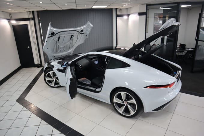 2024 Jaguar F-type