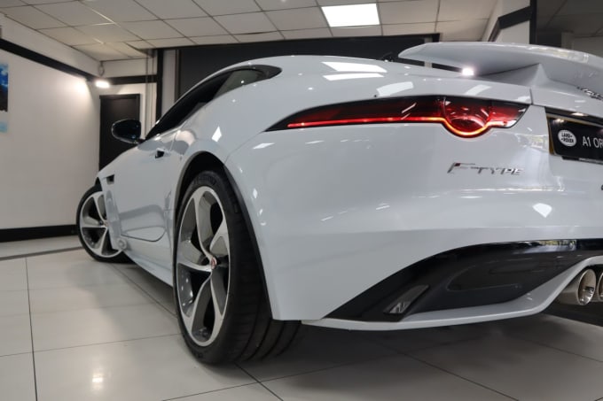 2024 Jaguar F-type