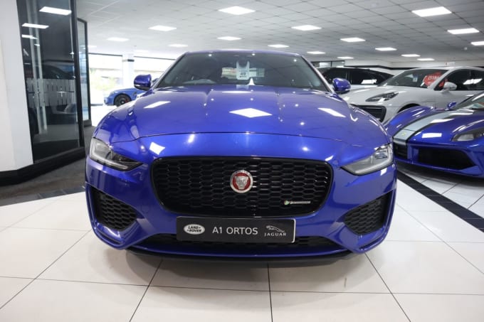 2024 Jaguar Xe