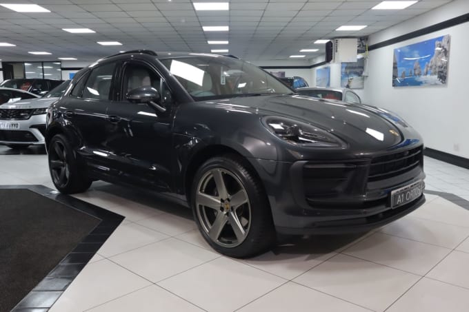 2024 Porsche Macan