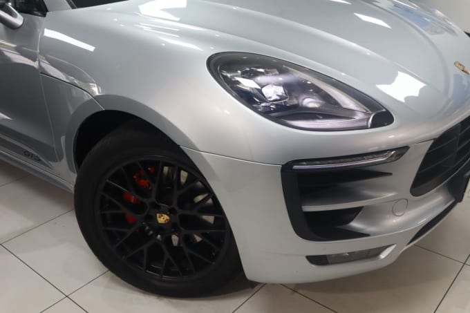 2024 Porsche Macan