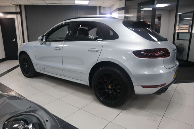 2024 Porsche Macan