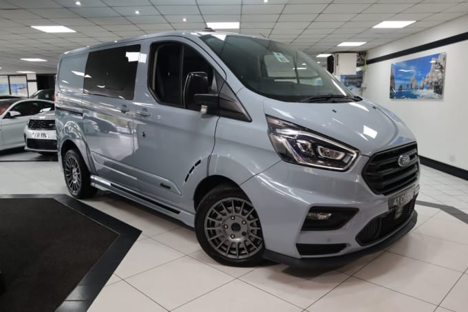 2024 Ford Transit Custom