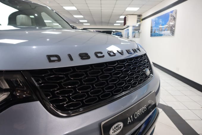 2025 Land Rover Discovery