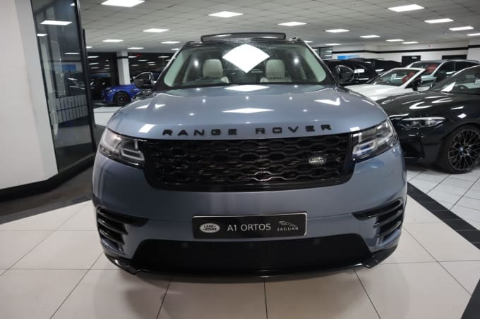 2025 Land Rover Range Rover Velar