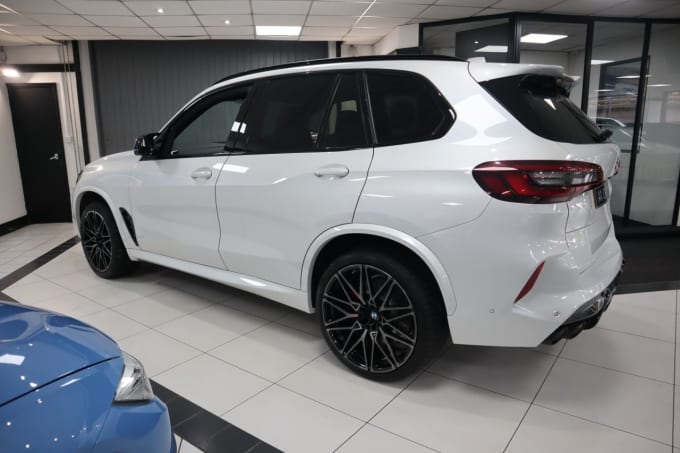 2025 BMW X5 M