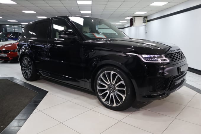 2025 Land Rover Range Rover Sport