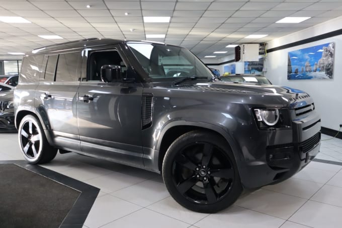 2025 Land Rover Defender 110