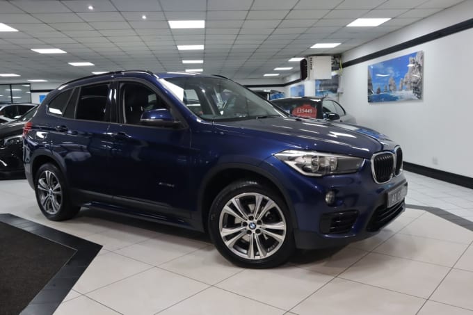 2025 BMW X1