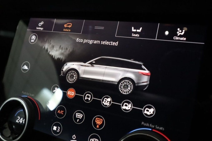 2025 Land Rover Range Rover Velar