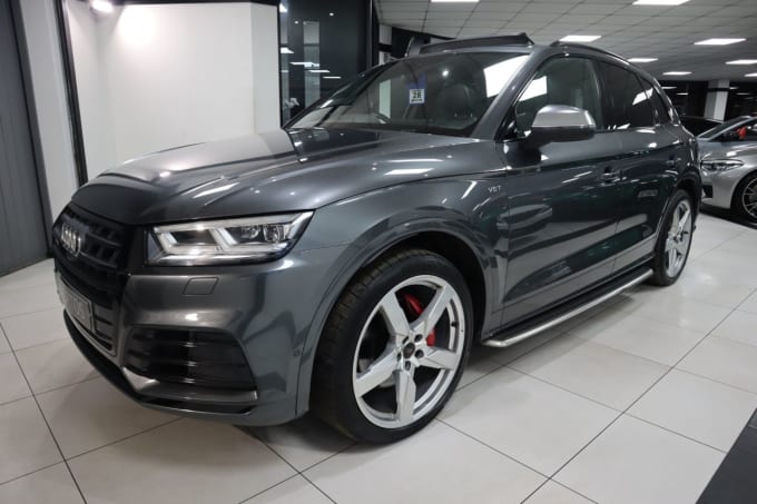 2025 Audi Sq5