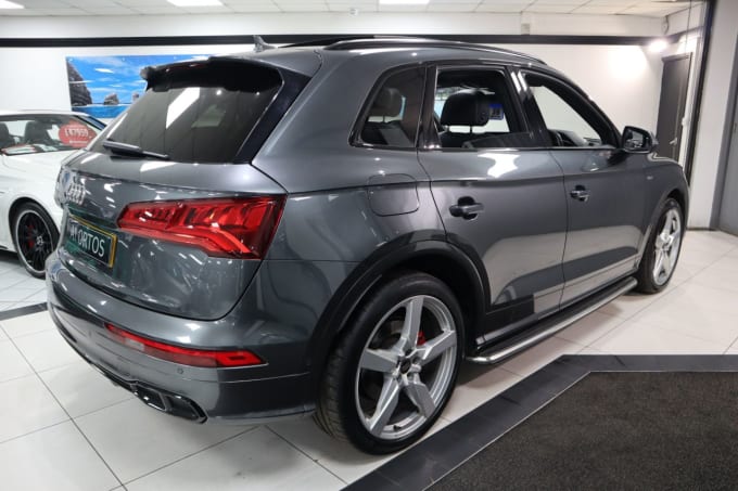 2025 Audi Sq5