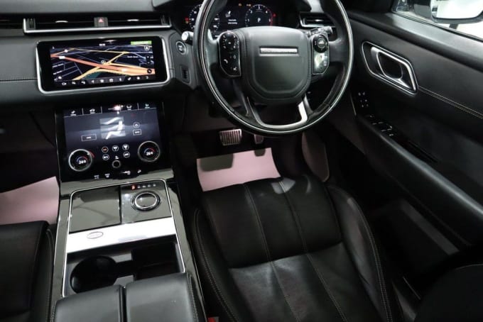 2025 Land Rover Range Rover Velar