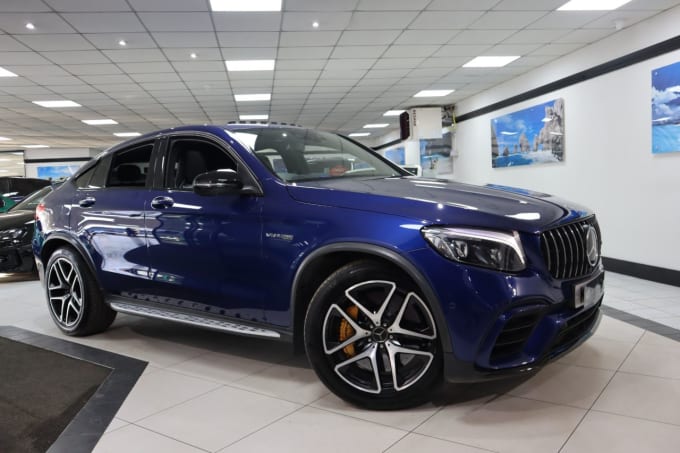 2025 Mercedes-benz Glc