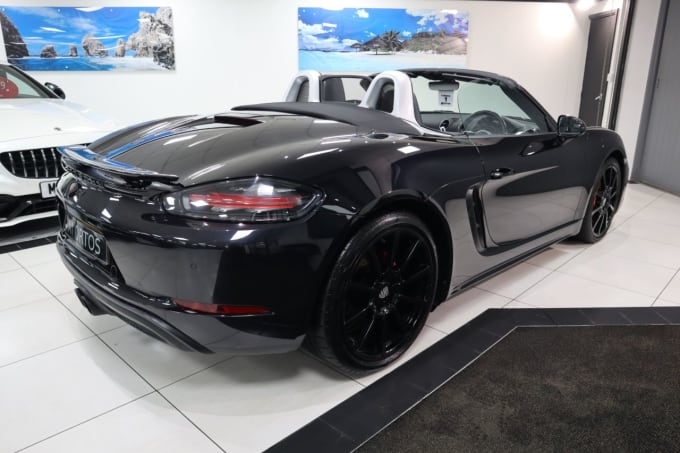 2025 Porsche 718 Boxster