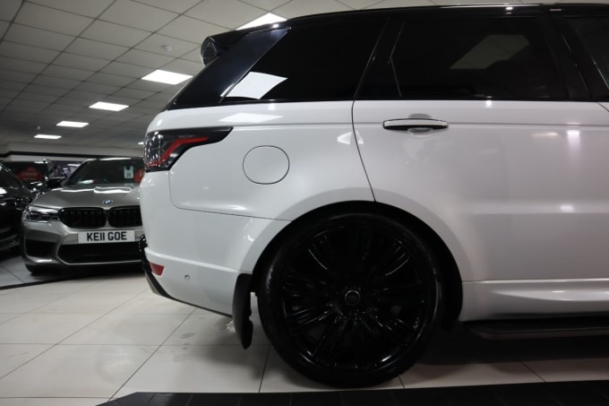 2025 Land Rover Range Rover Sport